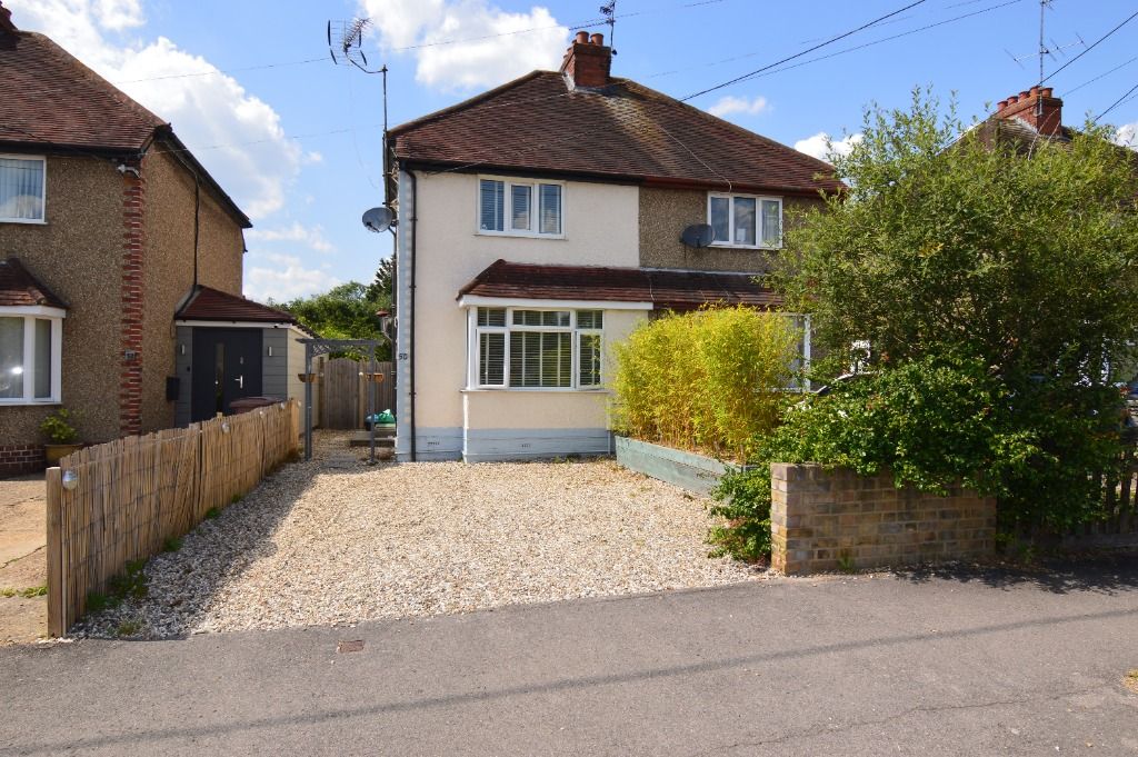 2 bed semidetached house for sale in Hillside Road, Earley RG6 Zoopla