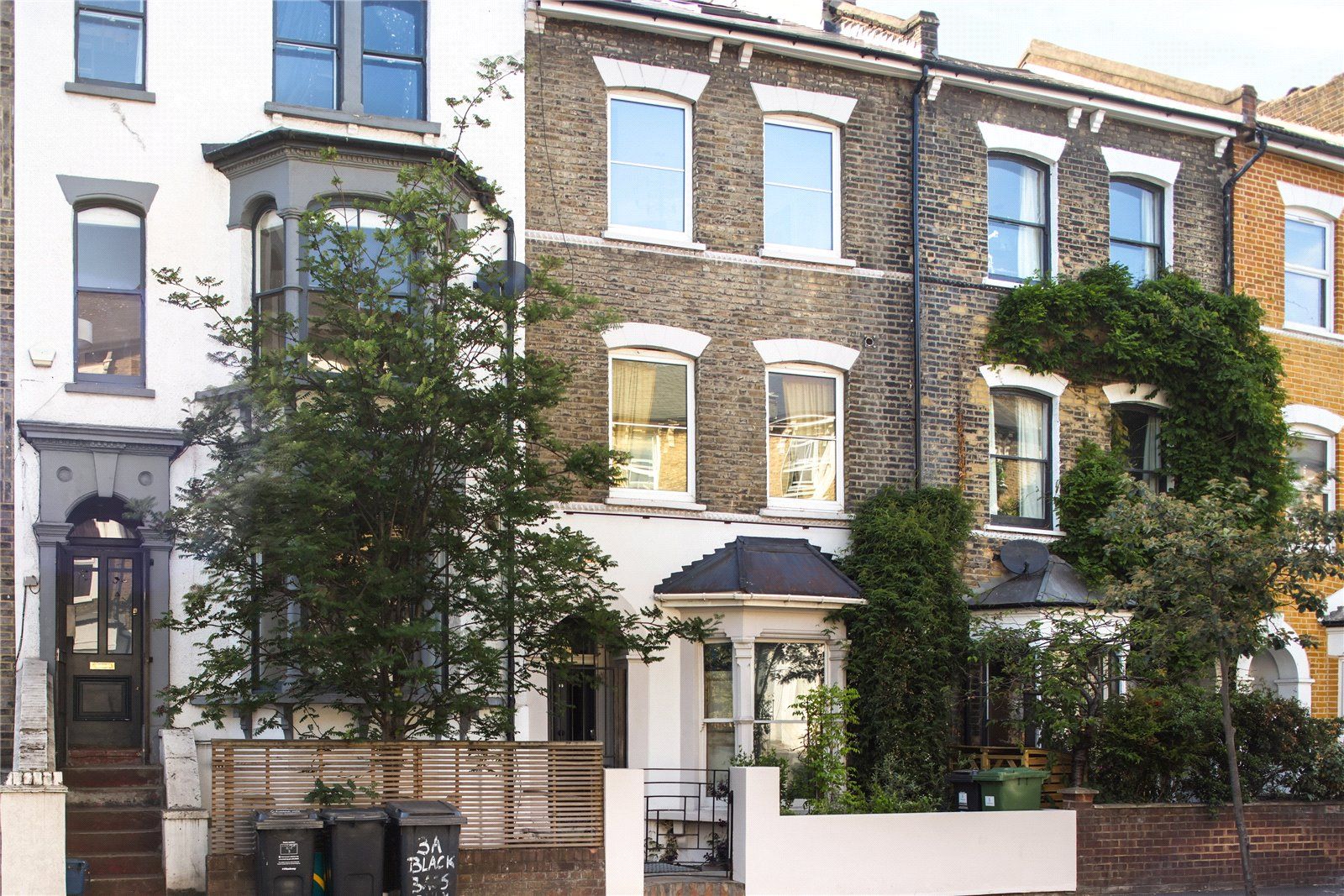 4 bed terraced house for sale in Cricketfield Road, Hackney, London E5