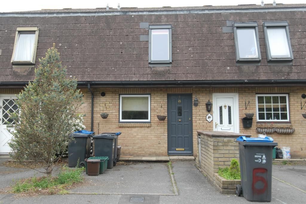 Battle Close, London SW19  