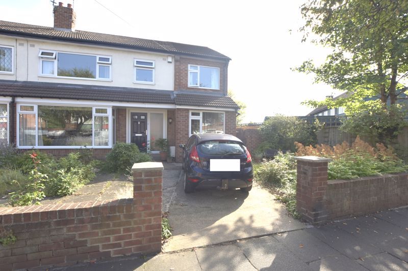 5 bed semidetached house for sale in Red Hall Drive, High Heaton