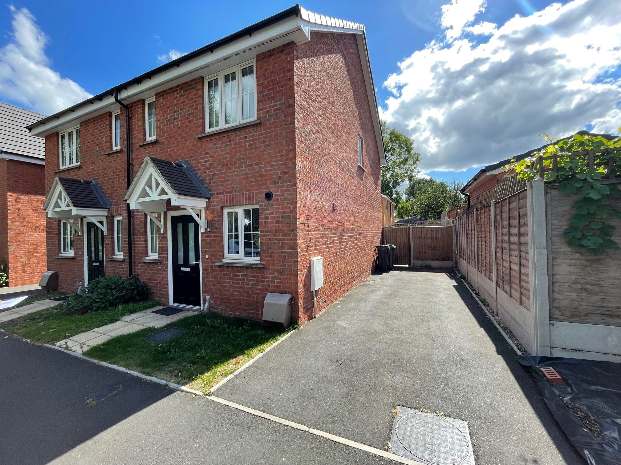 2 bed property to rent in Citizens Way, Wednesbury WS10 Zoopla