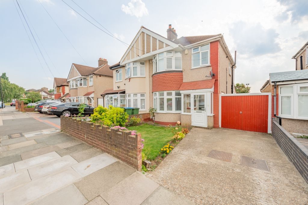 Mayday Gardens, Blackheath SE3  