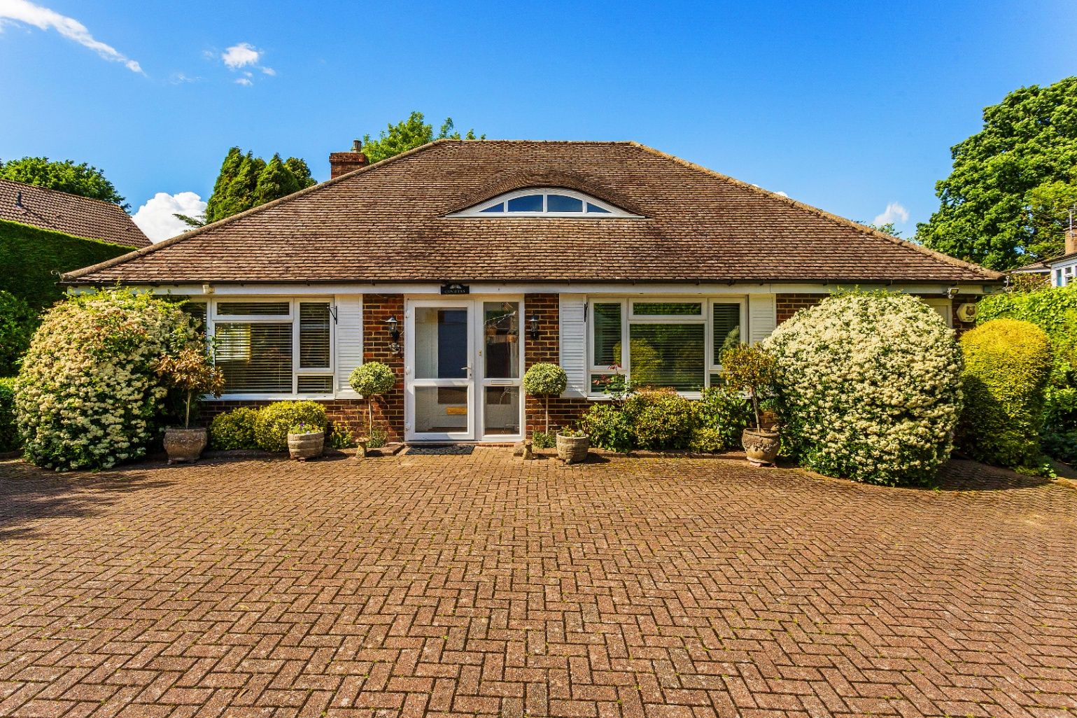 3 bed detached house for sale in Church Road, Lingfield RH7 Zoopla