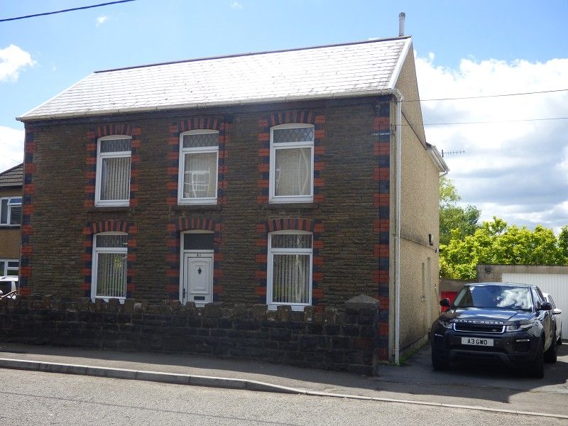 4 bed detached house for sale in Neath Road, Rhos, Swansea. SA8 Zoopla