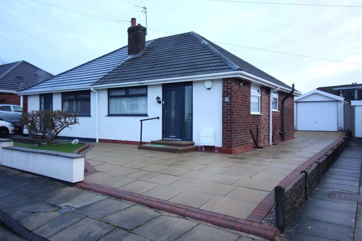 2 bed bungalow for sale in Bramley Drive, Bury, Lancashire BL8 Zoopla