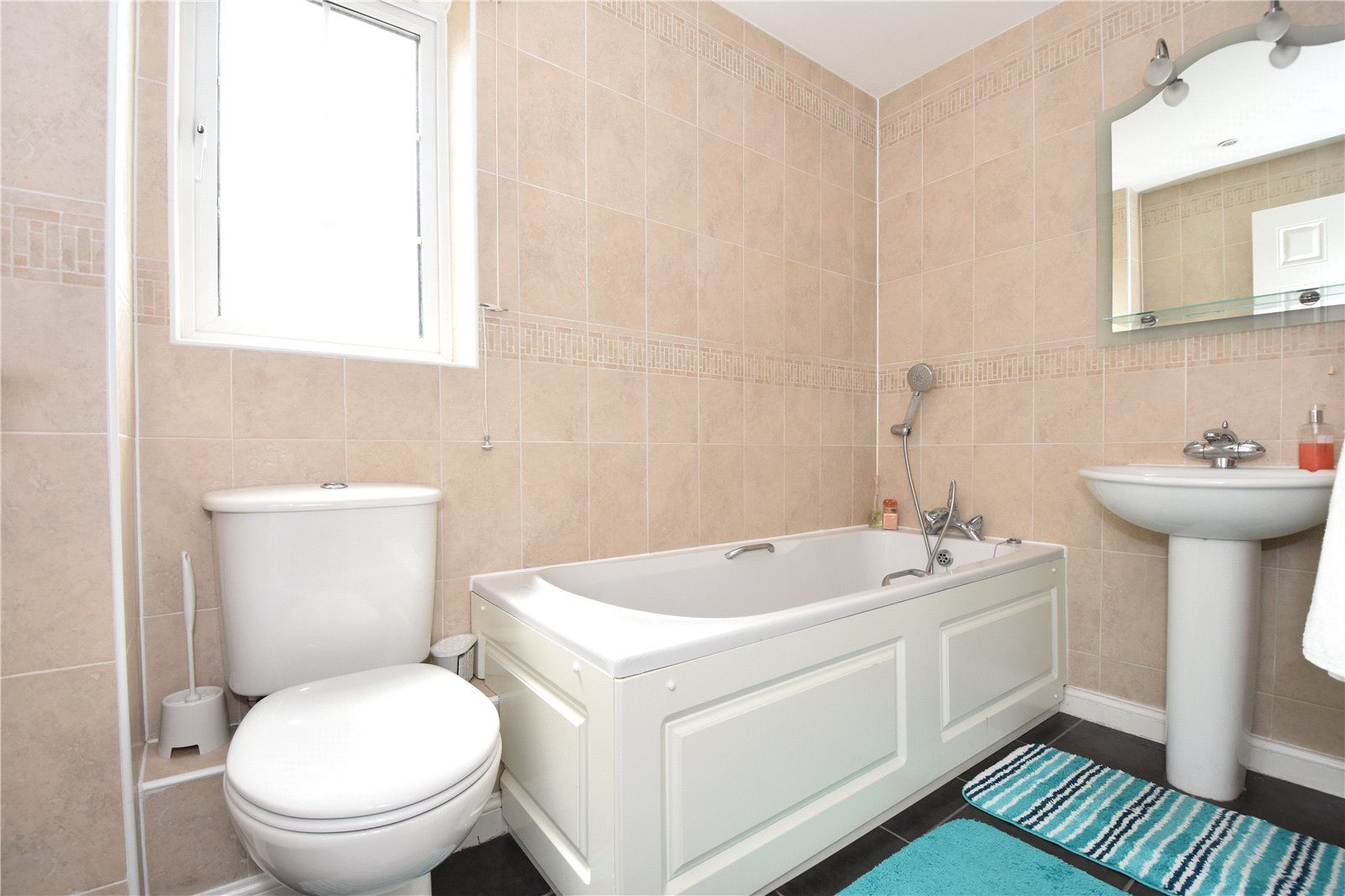 4 bed detached house for sale in Beech Avenue, Swanley BR8 Zoopla