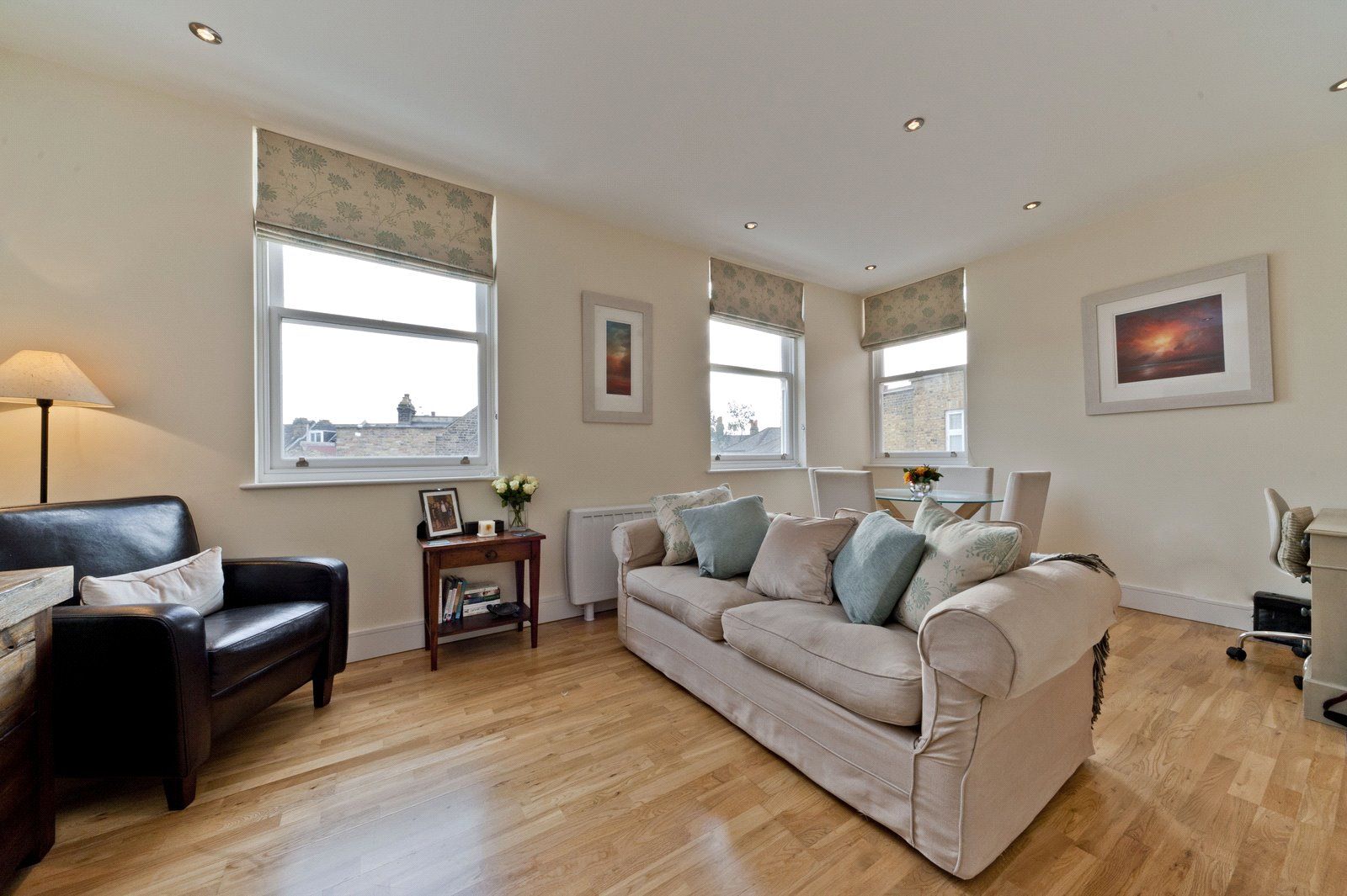 1 bed flat for sale in Blue Anchor Alley, Richmond TW9 Zoopla