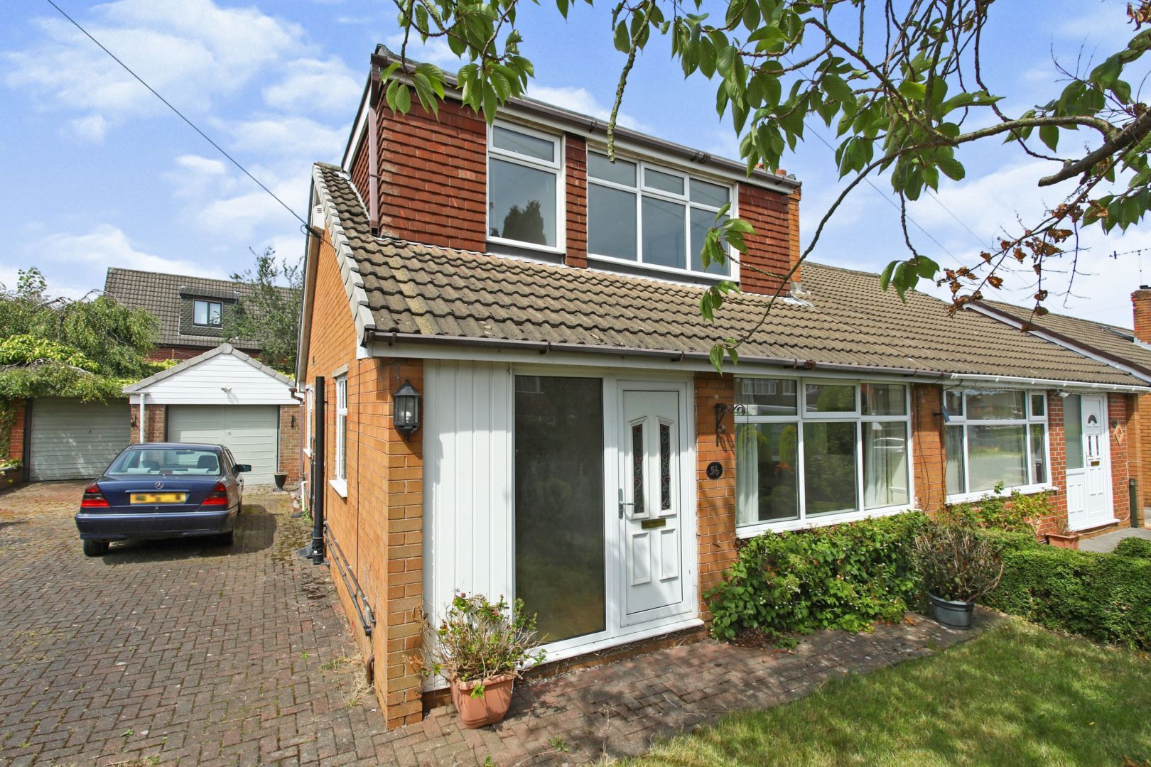 3 bed semidetached house for sale in Southborough Crescent, Bradeley