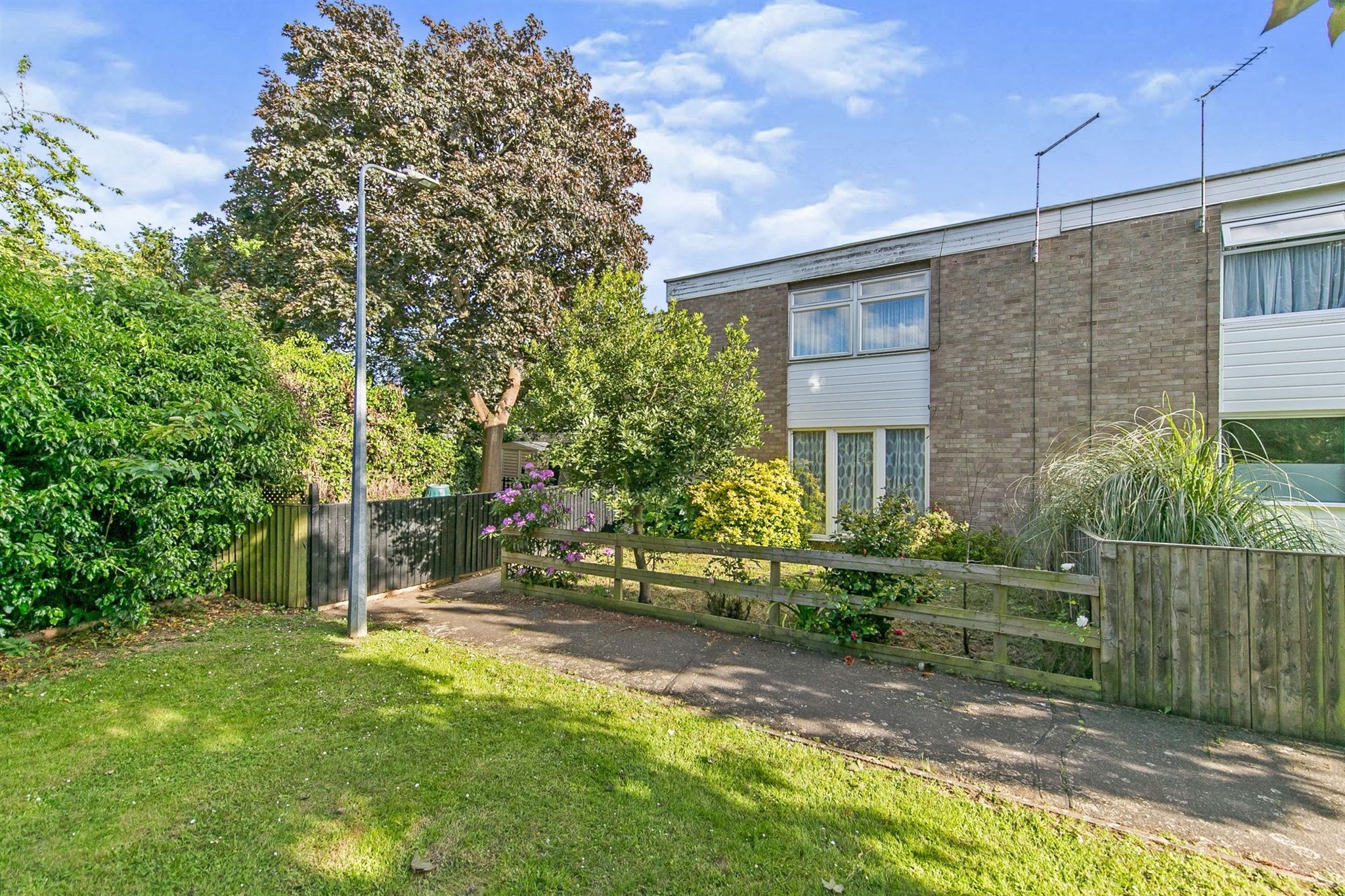 4 bed semidetached house for sale in Lethe Grove, Blackheath