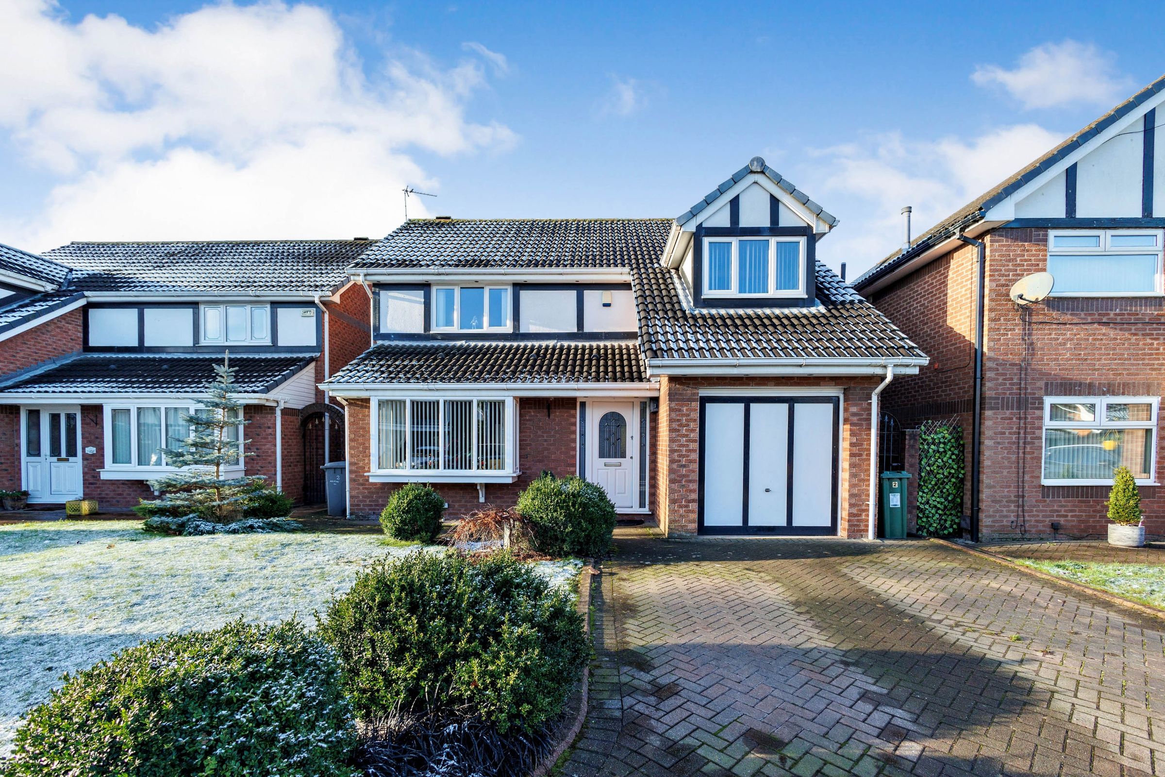 4 bed detached house for sale in Goldfinch Way, Droylsden, Manchester