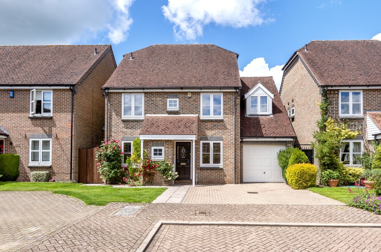 5 bed detached house for sale in Borough Green Road, Ightham, Sevenoaks