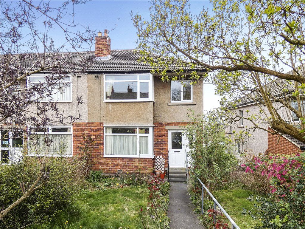 3 bed semidetached house for sale in Priestthorpe Road, Bingley, West