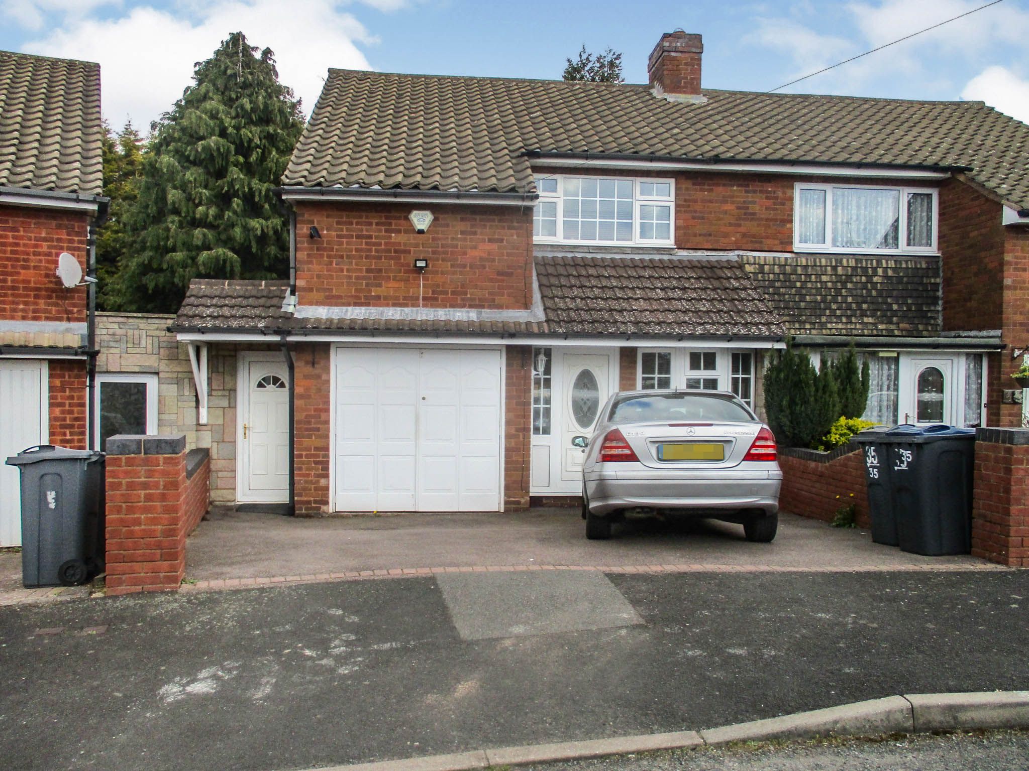 3 bed semidetached house for sale in Ipswich Crescent, Great Barr