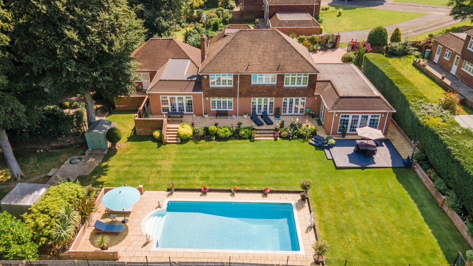 7 bed detached house for sale in Wallingford Gardens, Daws Hill HP11