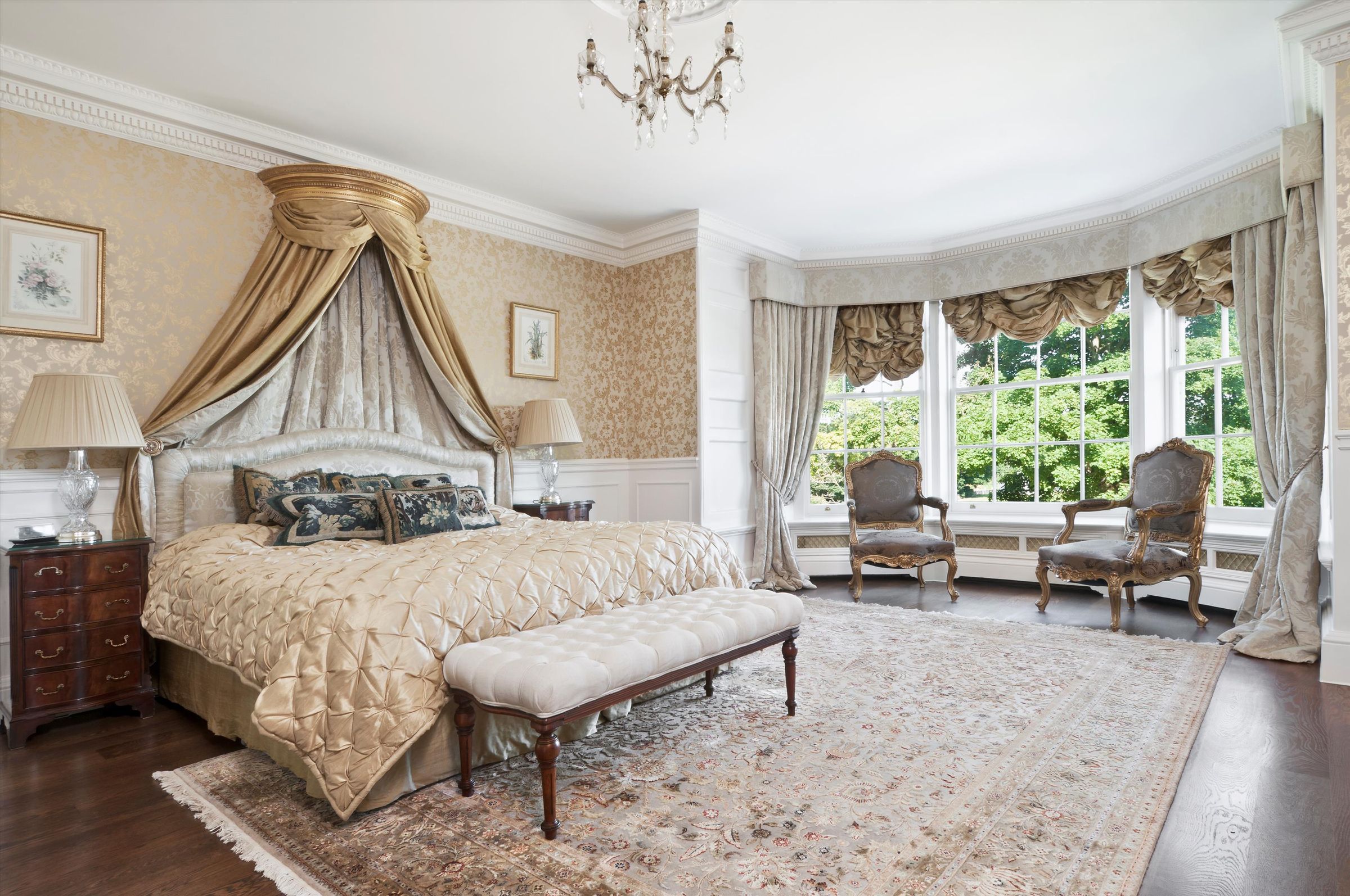 7 bed detached house for sale in Bray Road, Bray, Maidenhead, Berkshire