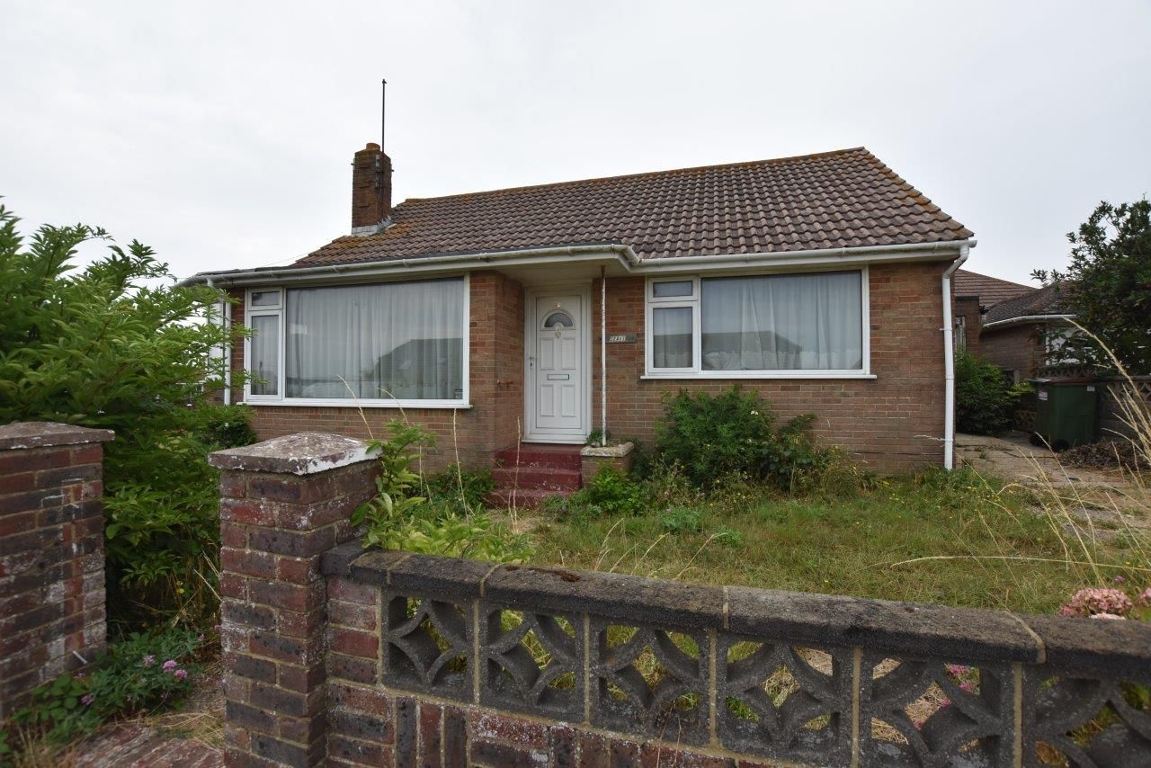 2 bed detached bungalow for sale in Oaklands Avenue, Saltdean, Brighton