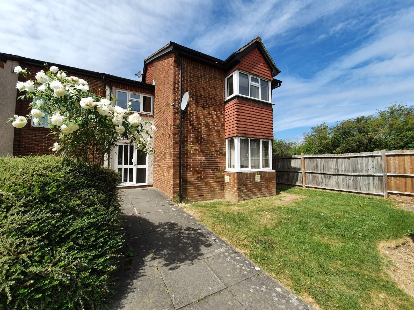 Studio to rent in Rabournmead Drive, Northolt UB5 Zoopla