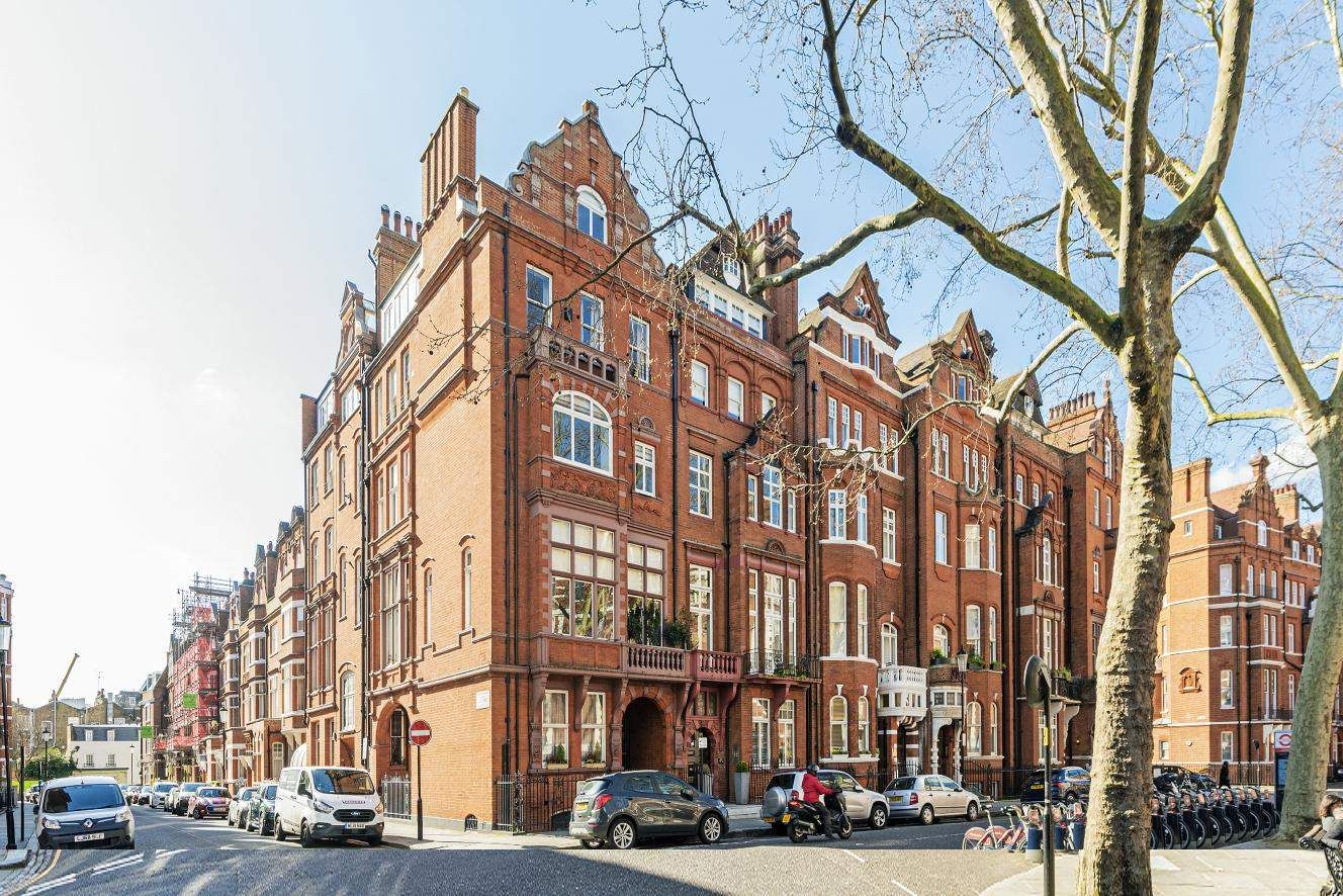 3 bed flat for sale in Cadogan Gardens, London SW3 Zoopla