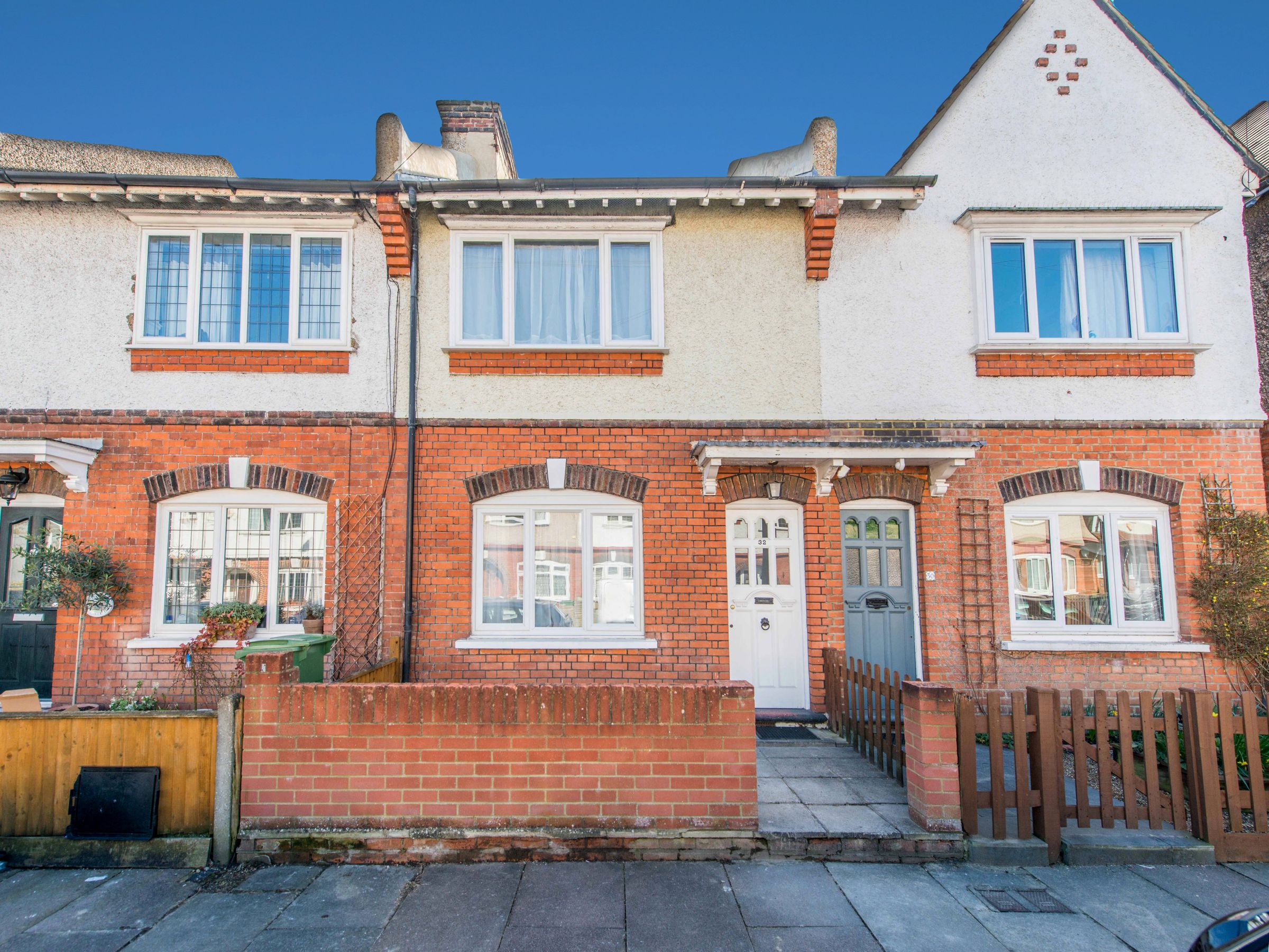 2 bed terraced house for sale in Lodge Road, Wallington SM6 Zoopla