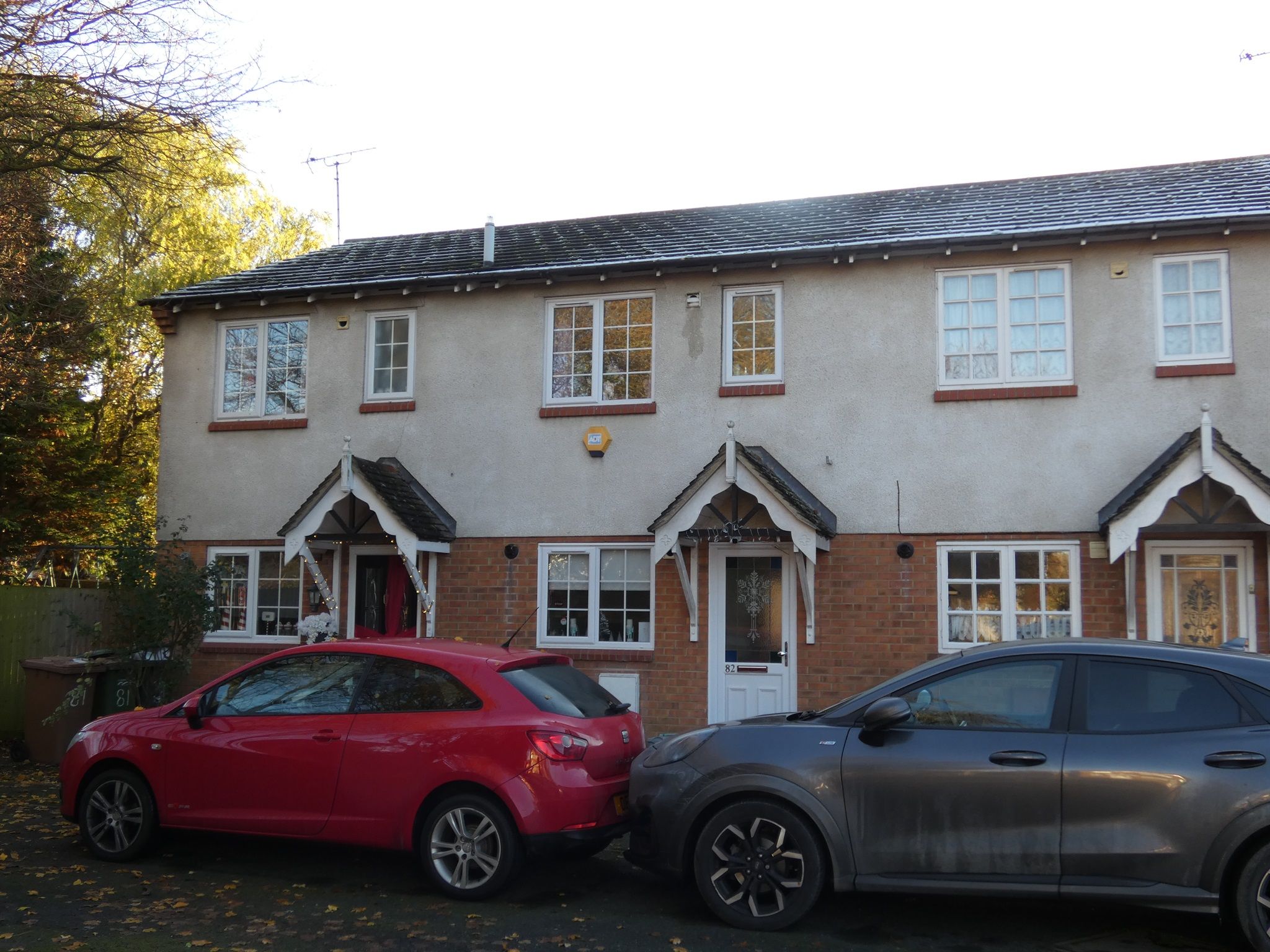 2 bed end terrace house for sale in Sunnymead, Werrington, Peterborough