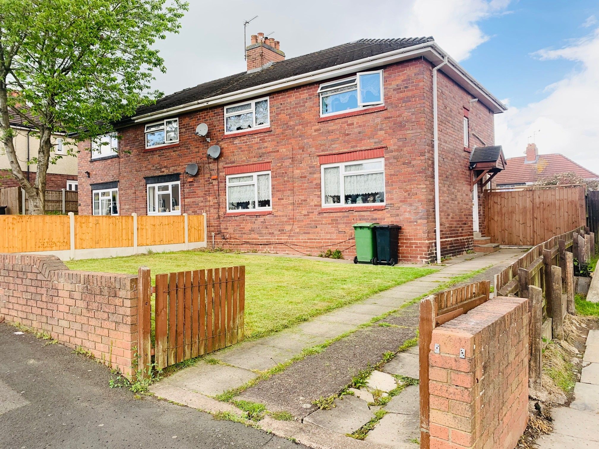 5 bed semidetached house for sale in Woodsorrel Road, Dudley DY1 Zoopla