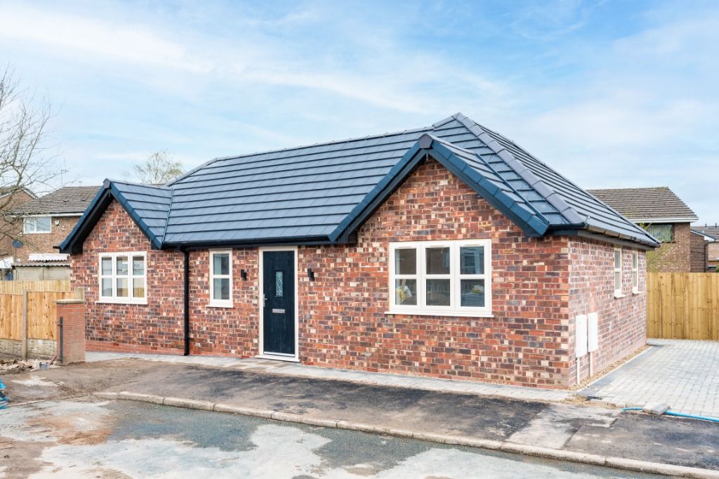 New home, 2 bed bungalow for sale in Bromley Close, Whelley, Wigan WN2