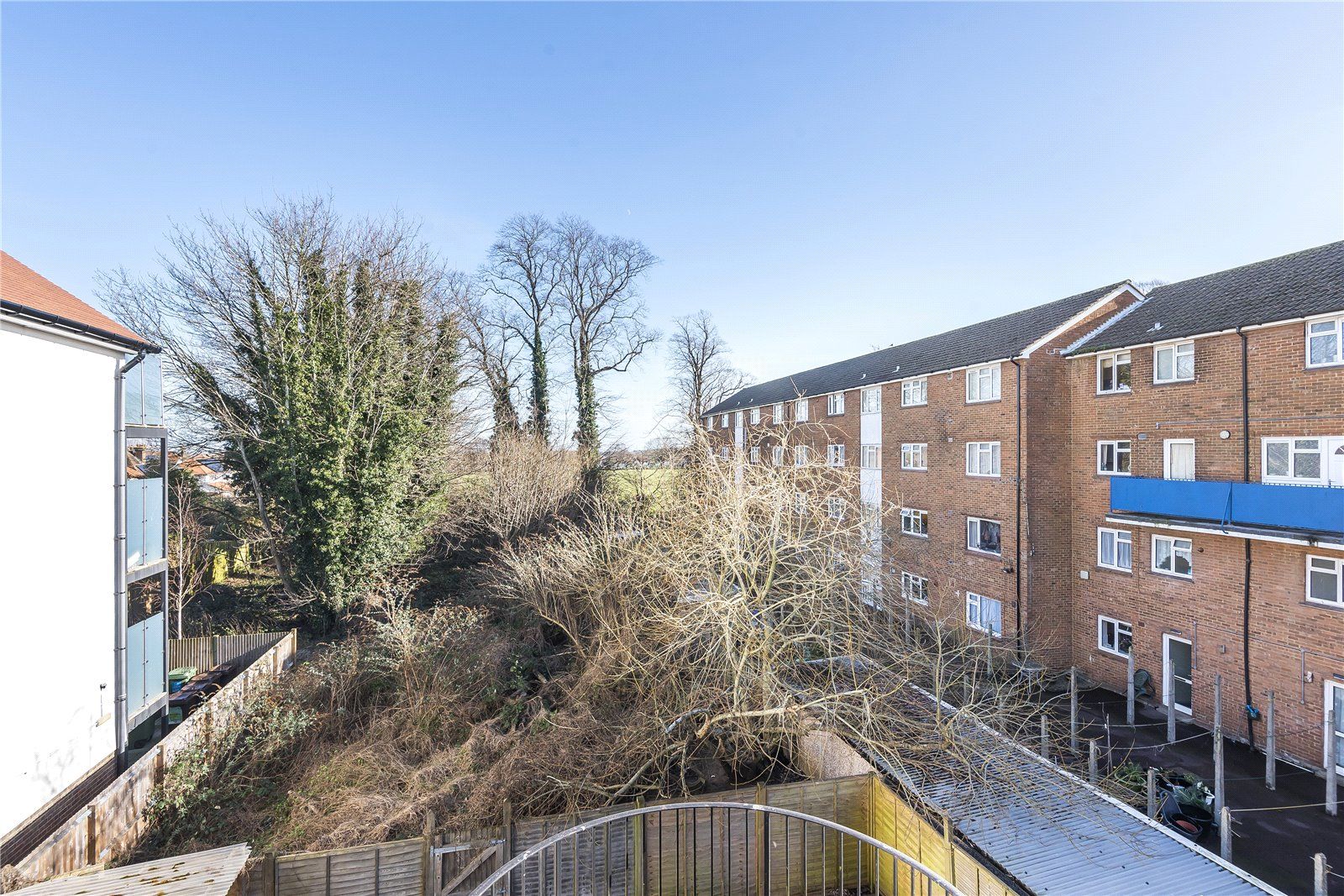 2 bed flat for sale in London Road, Southborough Road, Tunbridge Wells