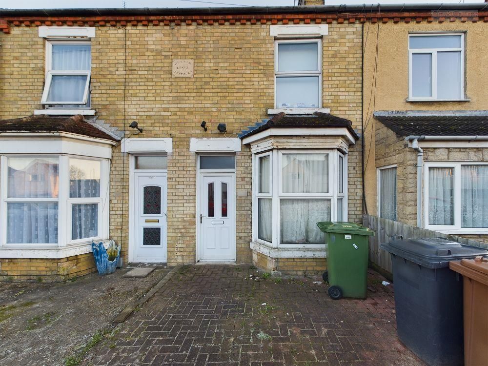 3 bed terraced house for sale in St. Pauls Road, Peterborough PE1 Zoopla