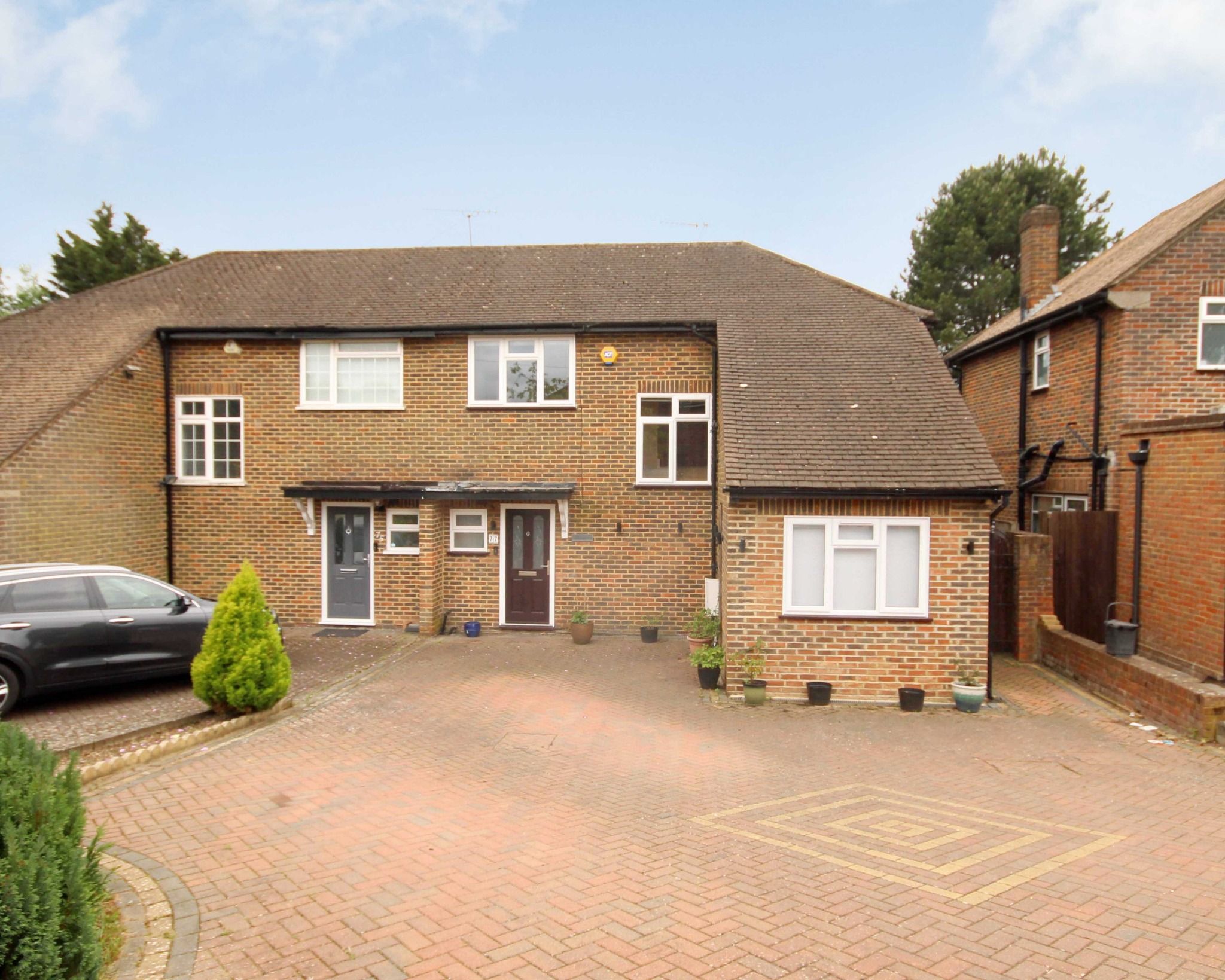 4 bed semidetached house for sale in Norman Crescent, Pinner HA5 Zoopla
