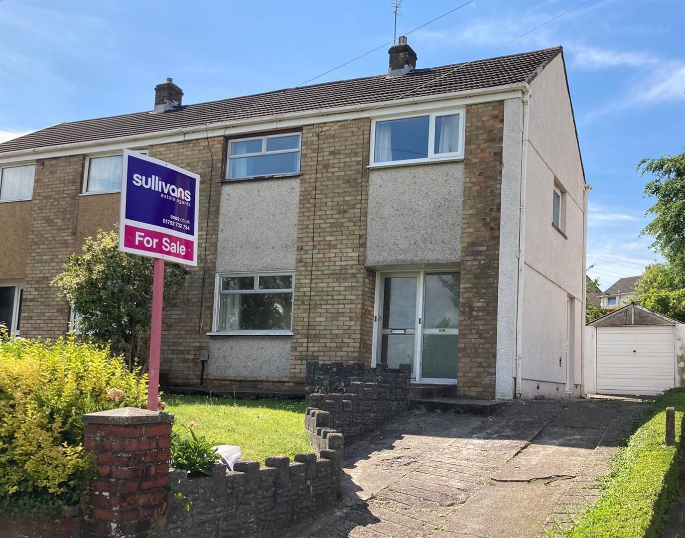 3 bed semidetached house for sale in Carmel Road, Winch Wen, Swansea