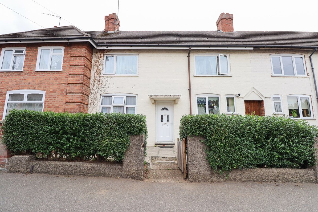 3 bed terraced house for sale in Milton Street North, Northampton