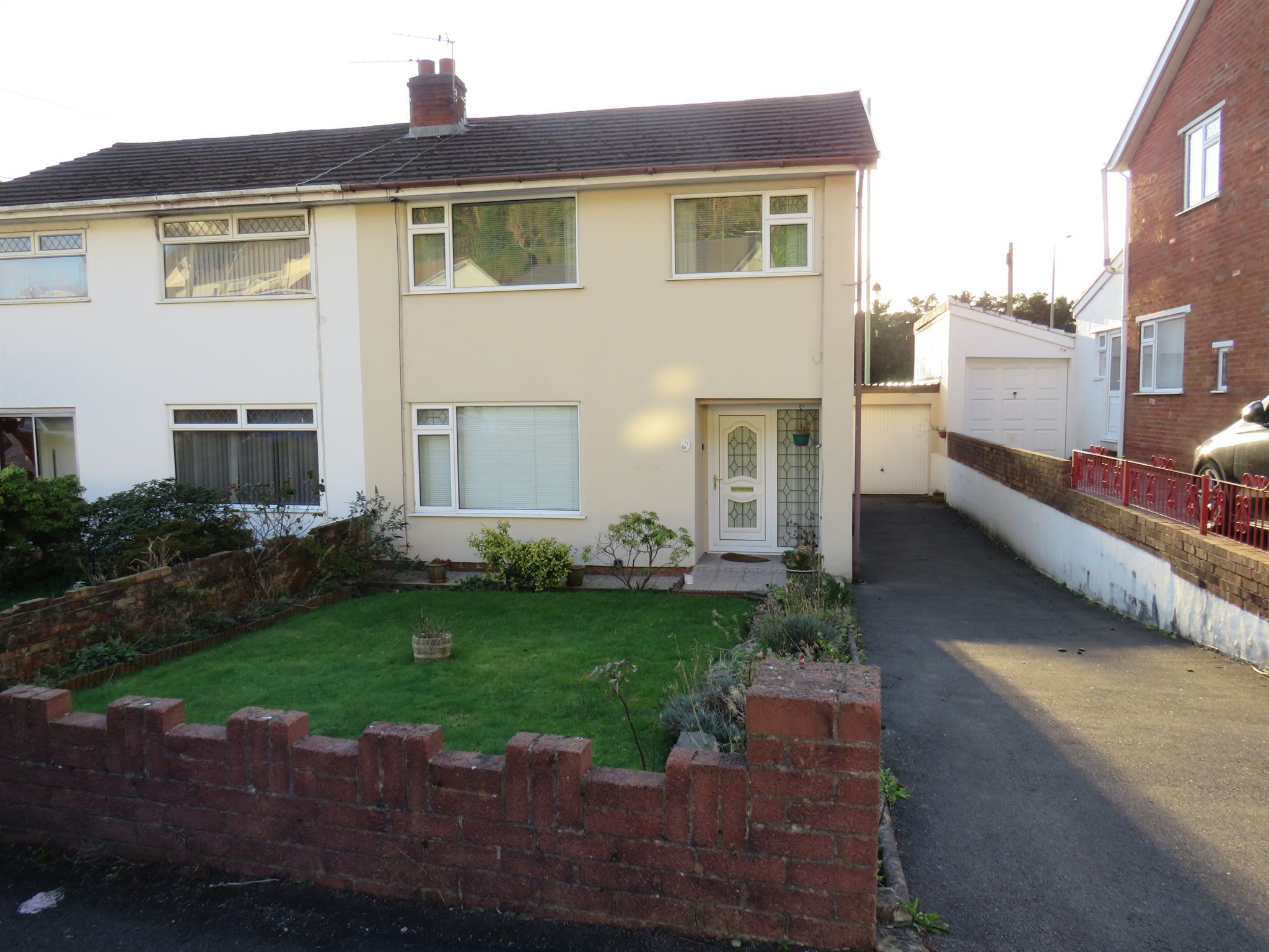 3 bed semidetached house for sale in Talbot Close, Talbot Green