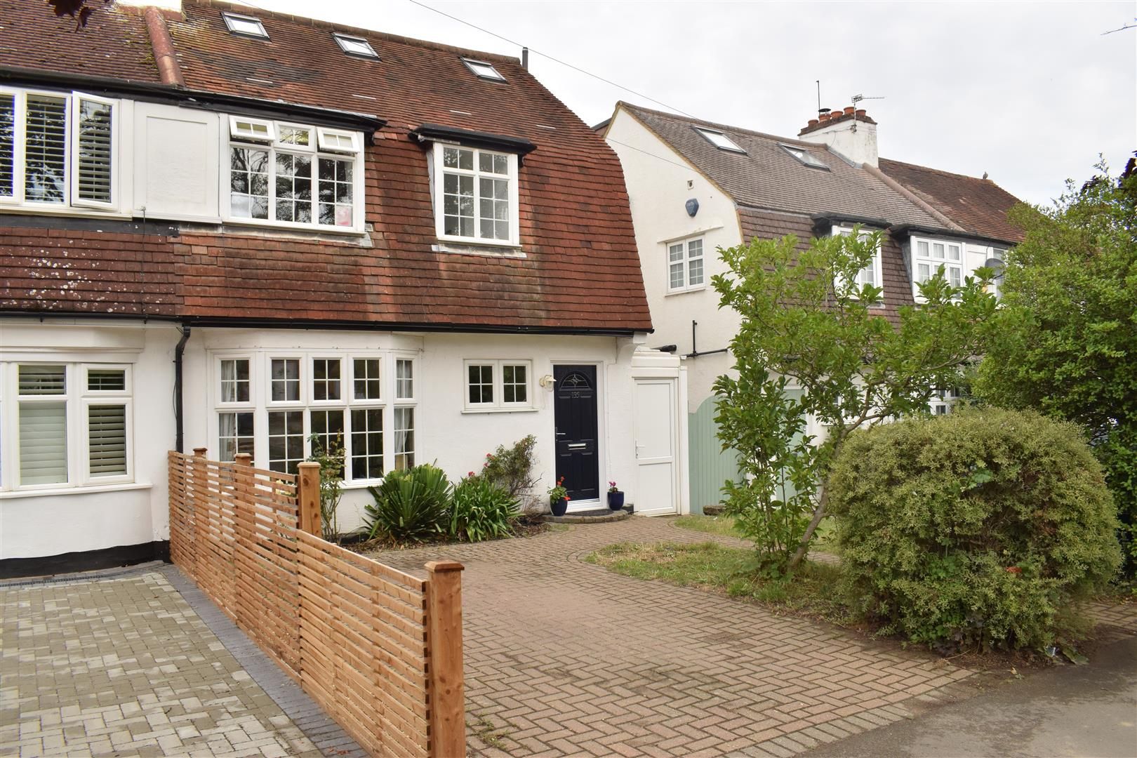 4 bed semidetached house for sale in Ruden Way, Epsom KT17 Zoopla