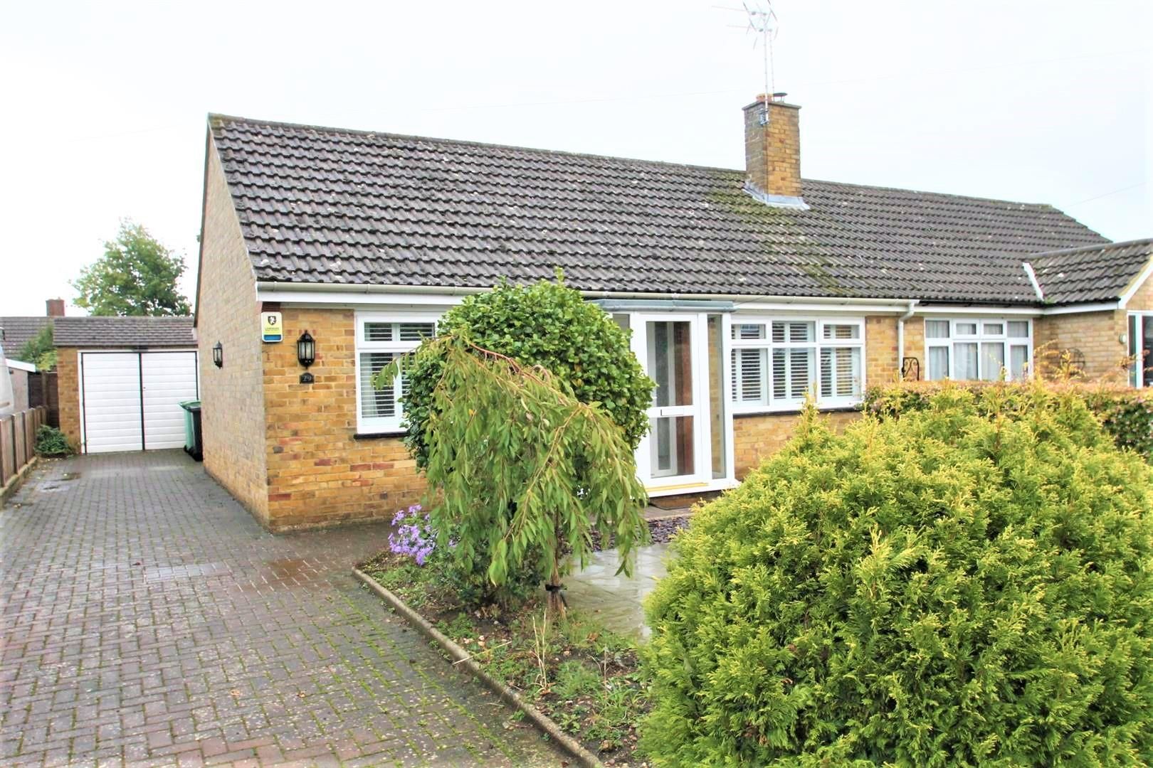 2 bed bungalow for sale in Wrangleden Road, Boughton Monchelsea