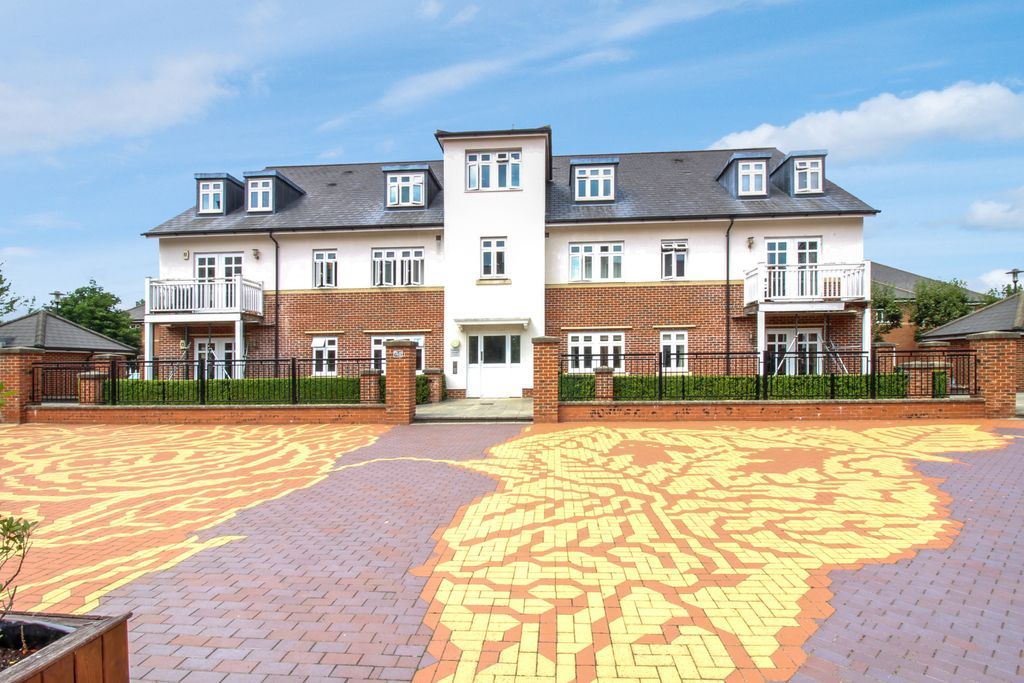 2 bed flat for sale in Gabriels Square, Lower Earley, Reading RG6 Zoopla