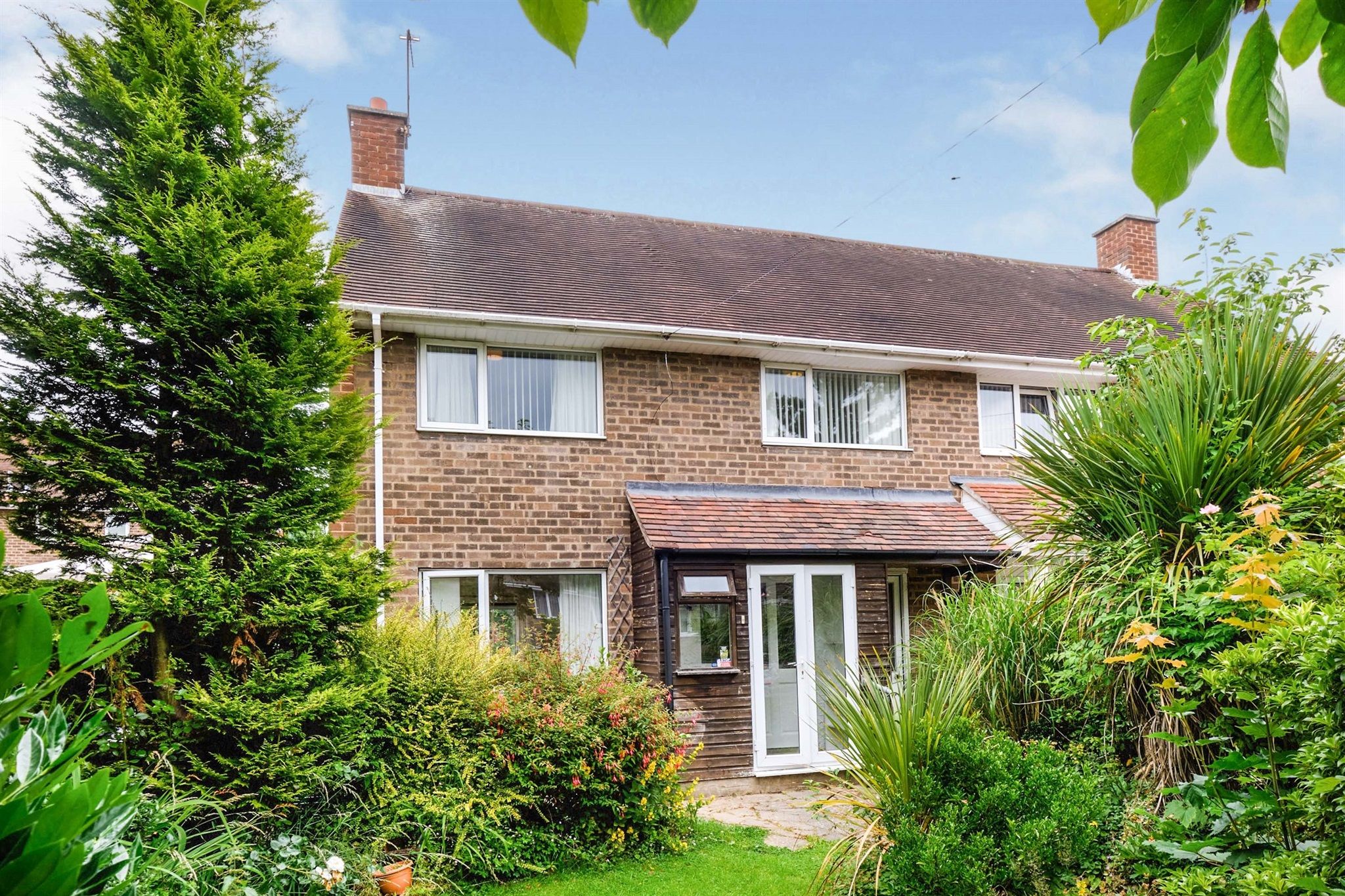 3 bed semidetached house for sale in Oakthorpe Drive, Kingshurst