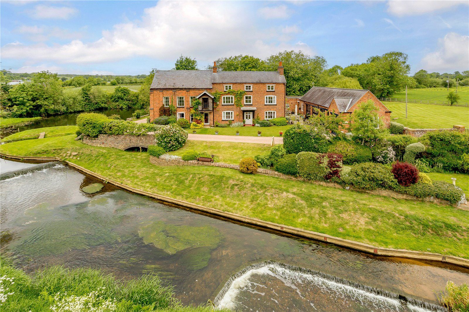 7 bed detached house for sale in Thrussington Road, RatcliffeOnThe