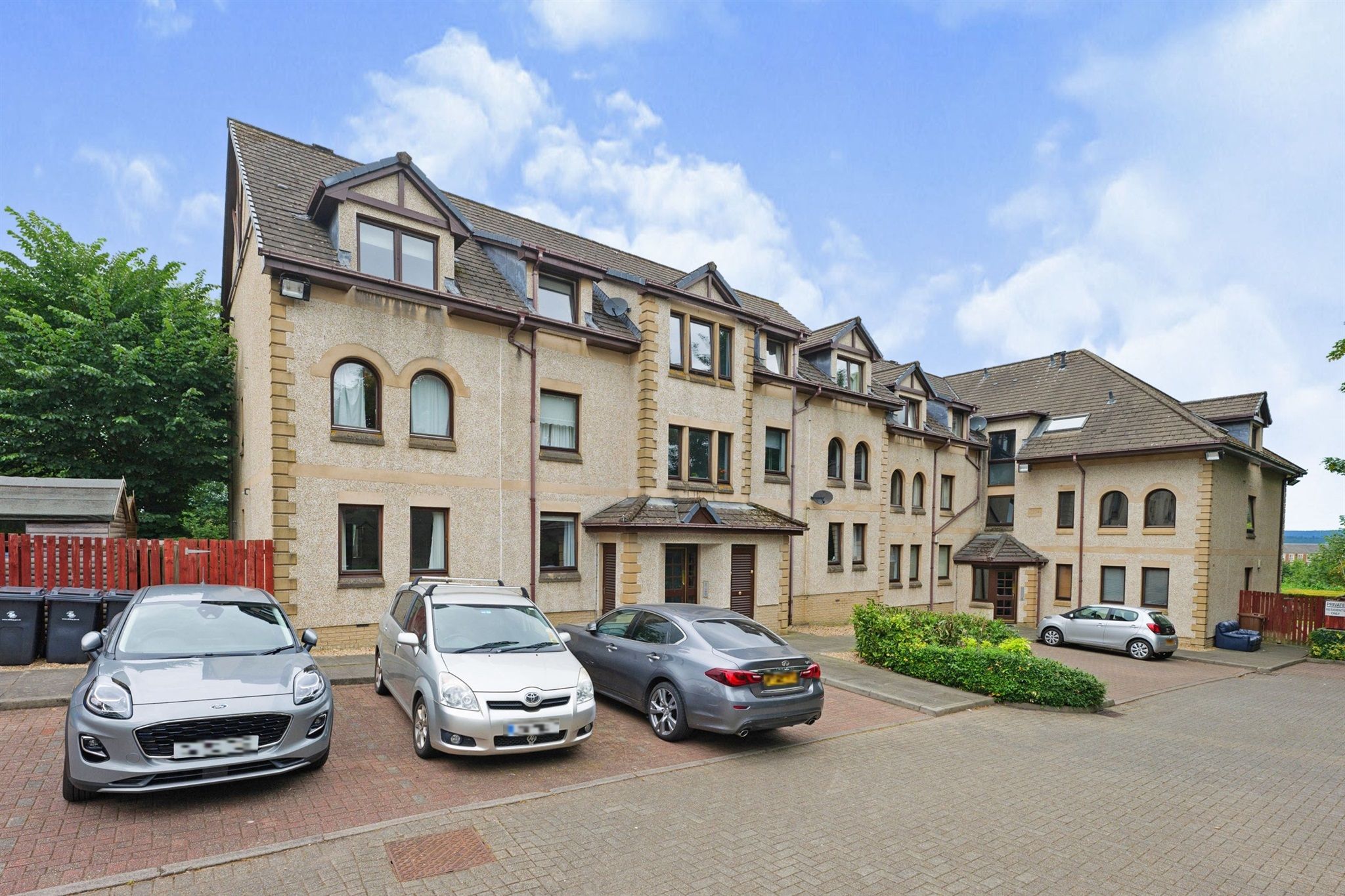 2 bed flat for sale in Barony Court, Cambusbarron, Stirling FK7 Zoopla