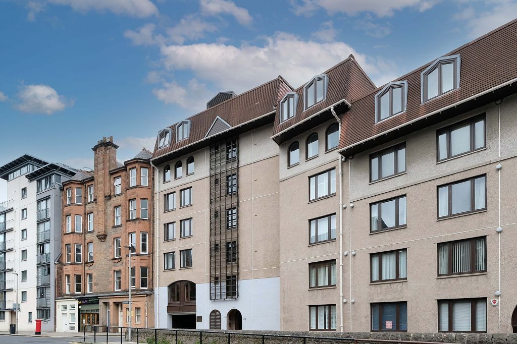 49/9 Belford Road, Edinburgh EH4  