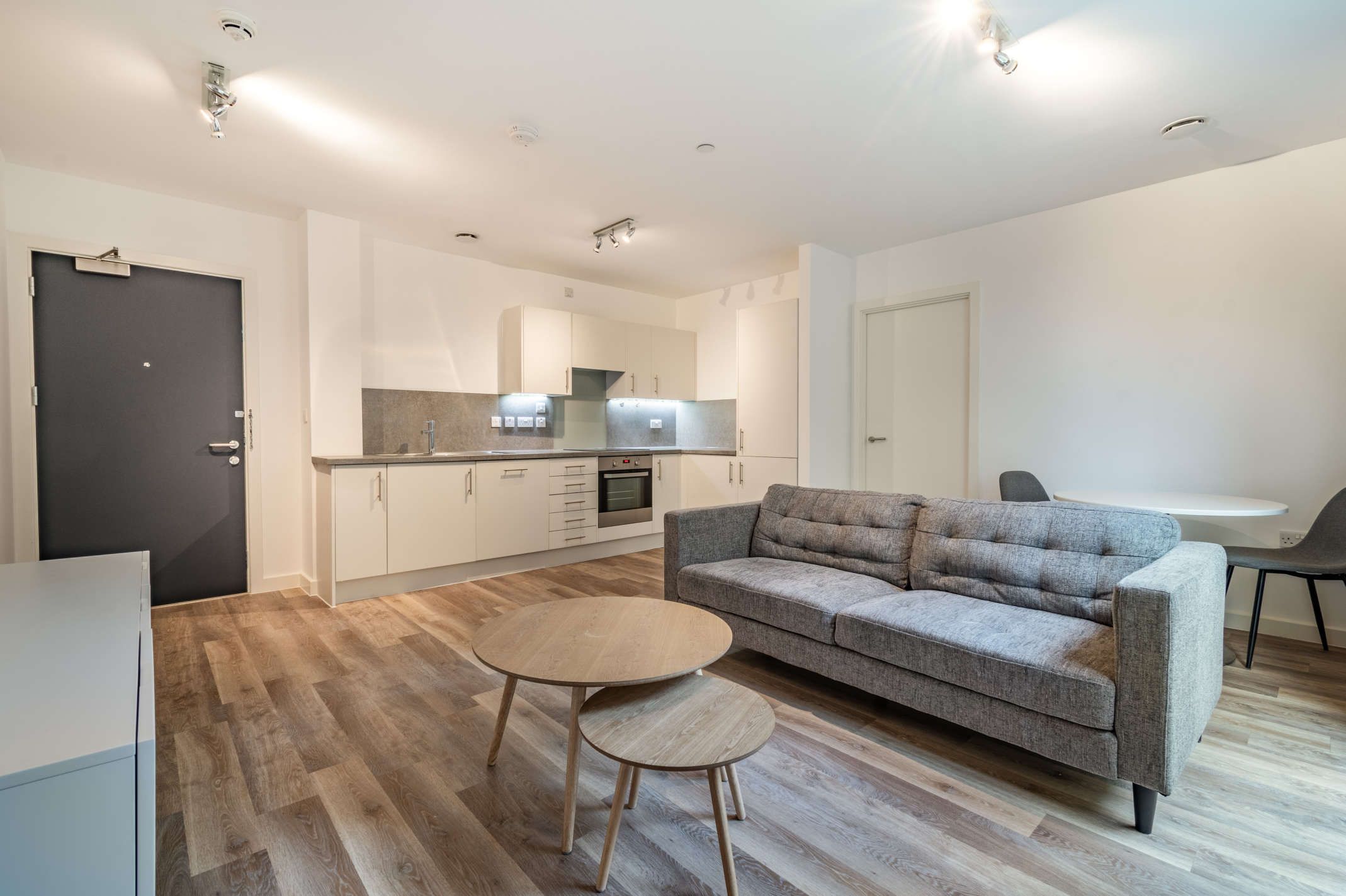 2 bed flat to rent in Flat 623, The Highcross Street LE1