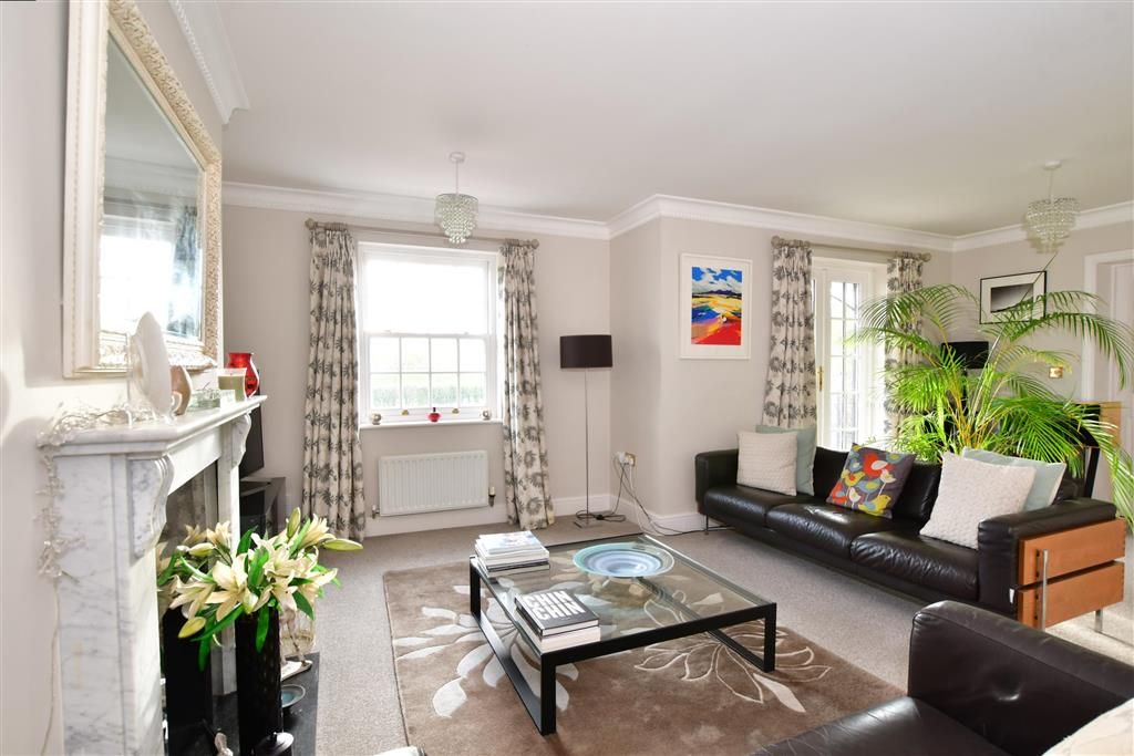 5 bed town house for sale in Maypole Drive, Kings Hill, West Malling