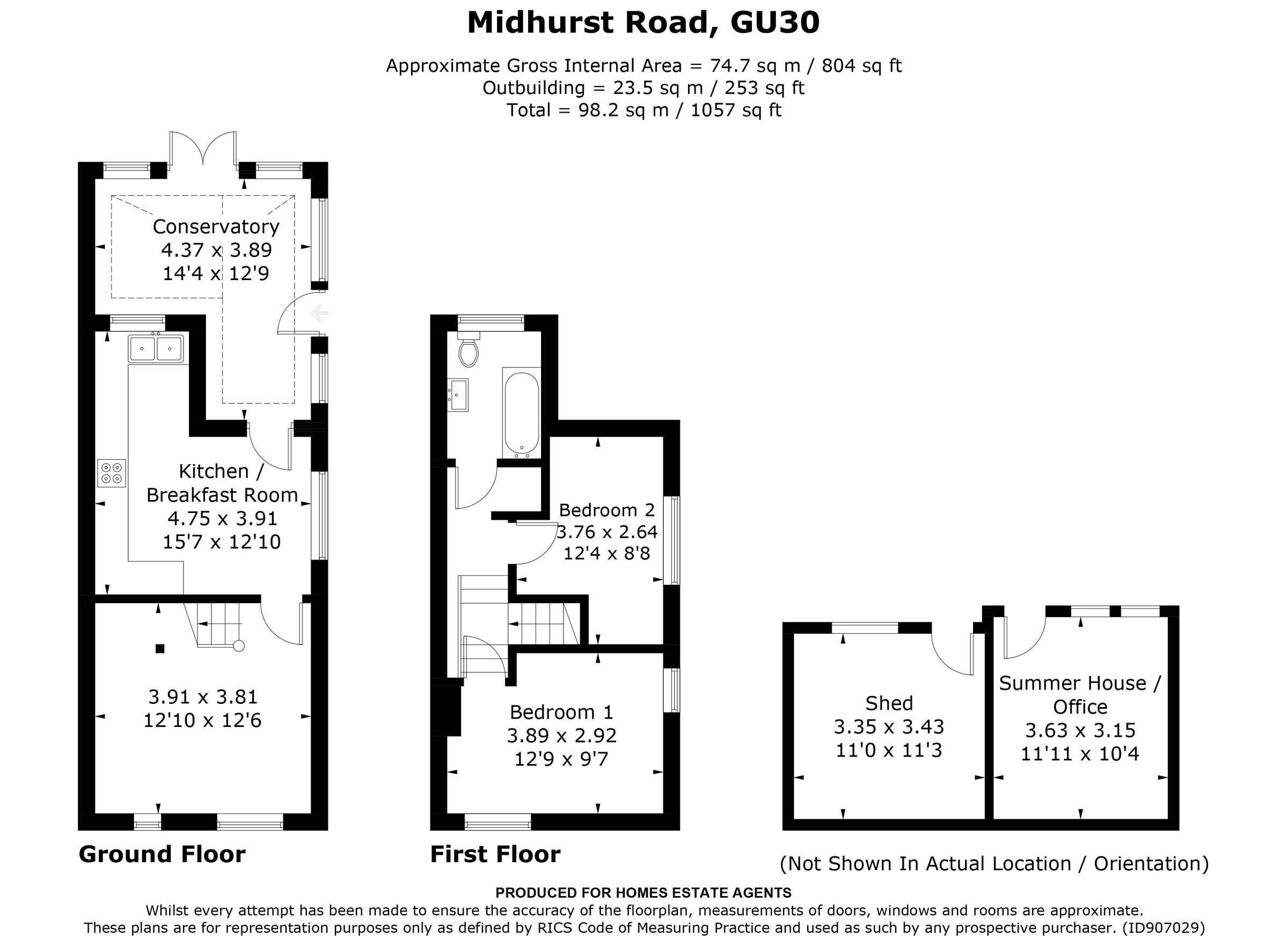 2 bed semidetached house for sale in Midhurst Road, Liphook, Hampshire
