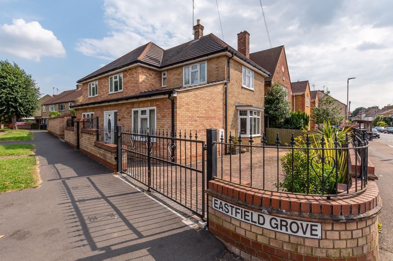 Corner Plot At Eastfield Grove Peterborough PE1  