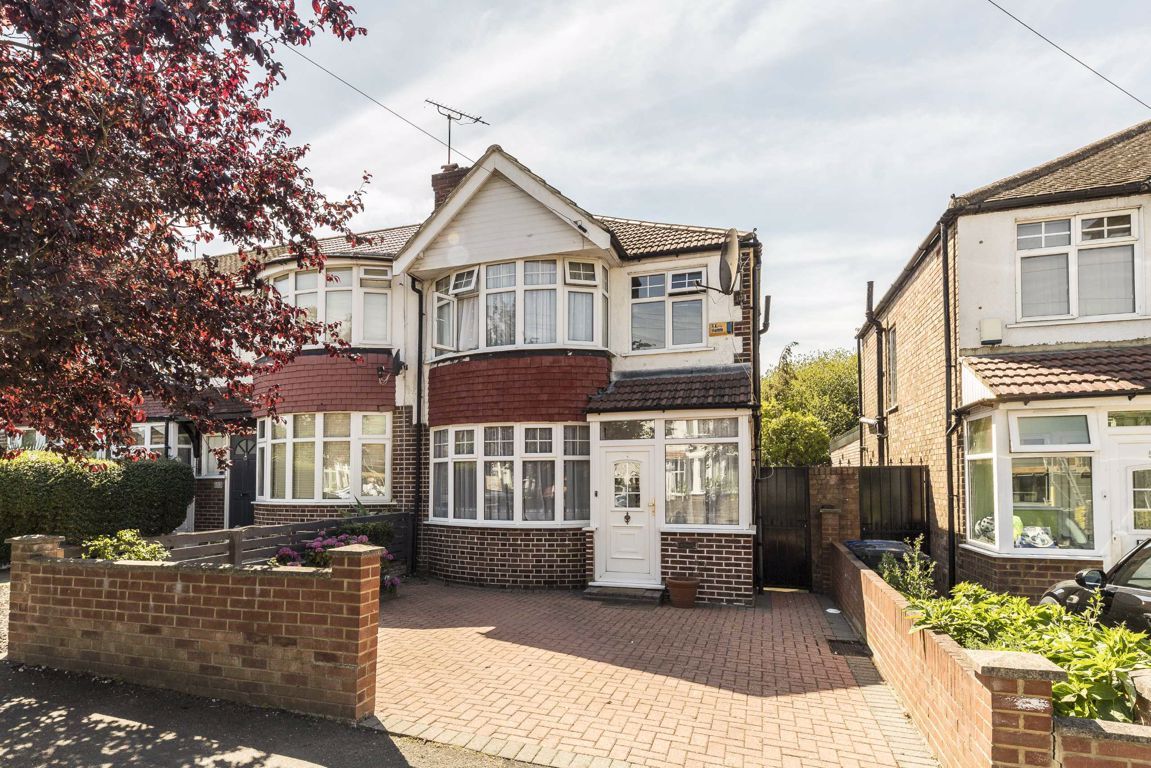 3 bed semidetached house for sale in Millet Road, Greenford UB6 Zoopla