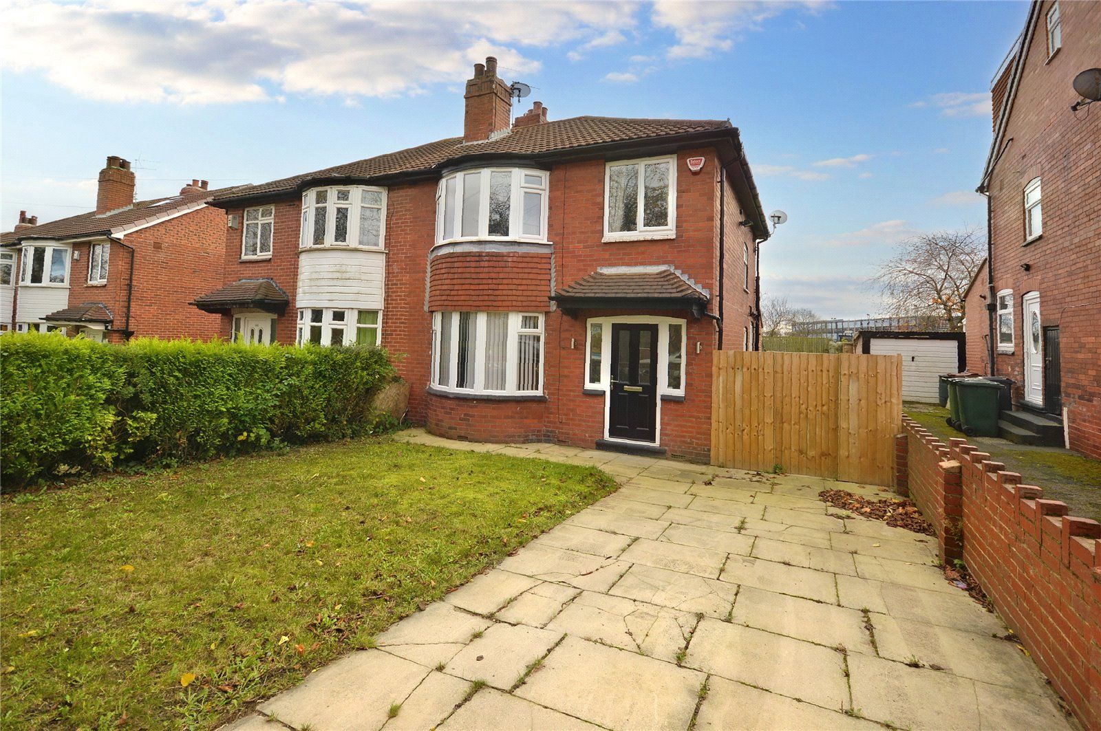 3 bed semidetached house for sale in Ring Road, Middleton, Leeds, West