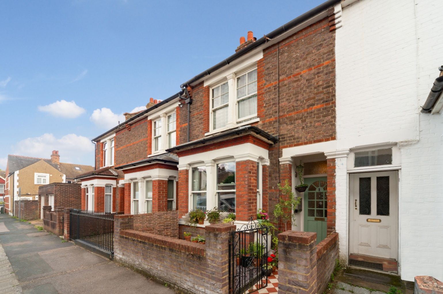 Westbury Road, Watford WD18  