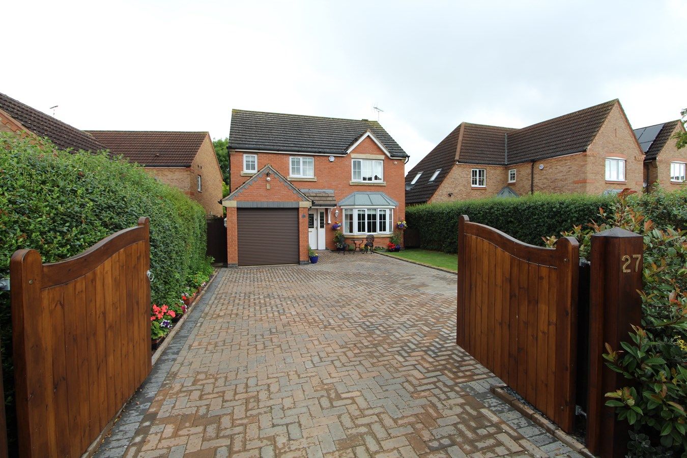 4 bed detached house for sale in Burrough Way, Lutterworth LE17 Zoopla
