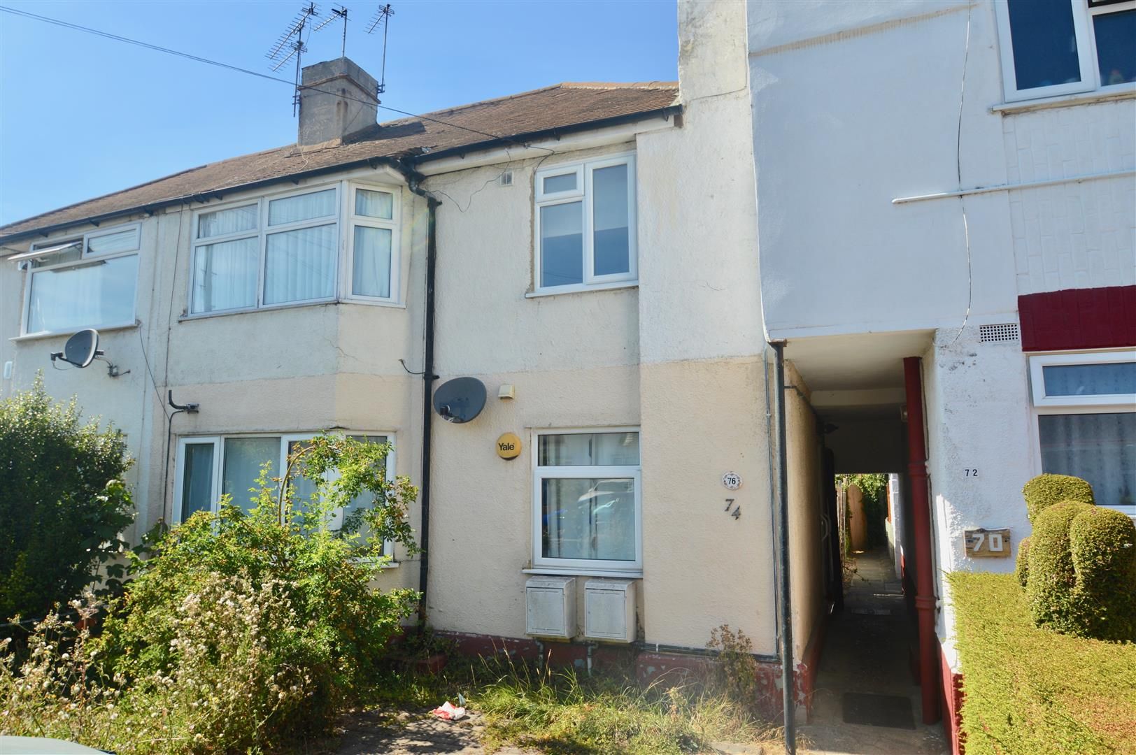 2 Bed Flat For Sale In St Marks Avenue Northfleet Gravesend DA11 2-bed-flat-for-sale-in-st-marks-avenue-northfleet-gravesend-da11