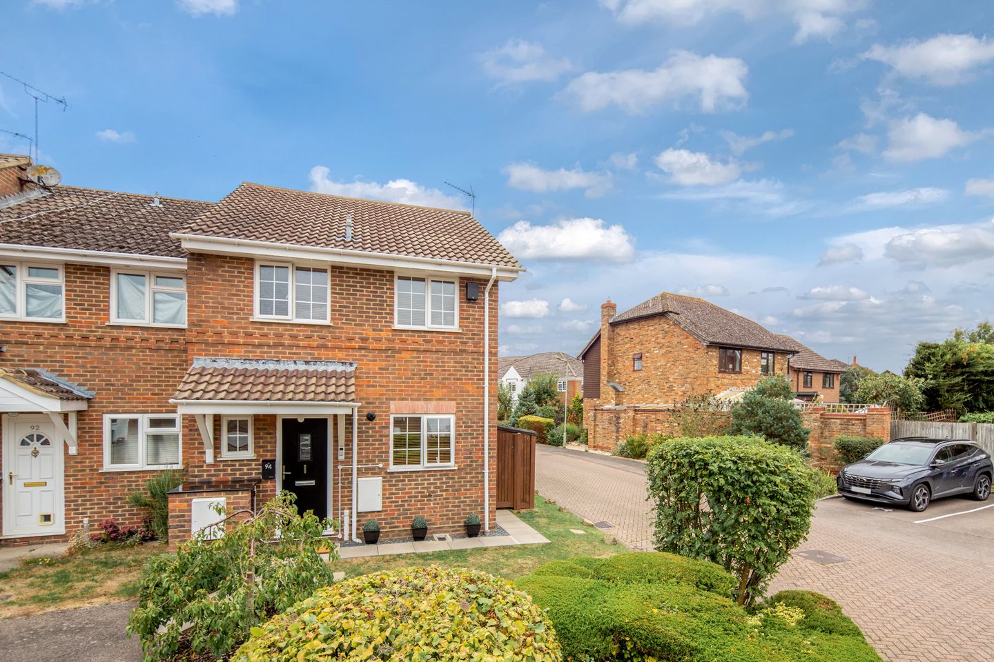 3 bed end terrace house for sale in Kingfisher Way, Bicester OX26 Zoopla