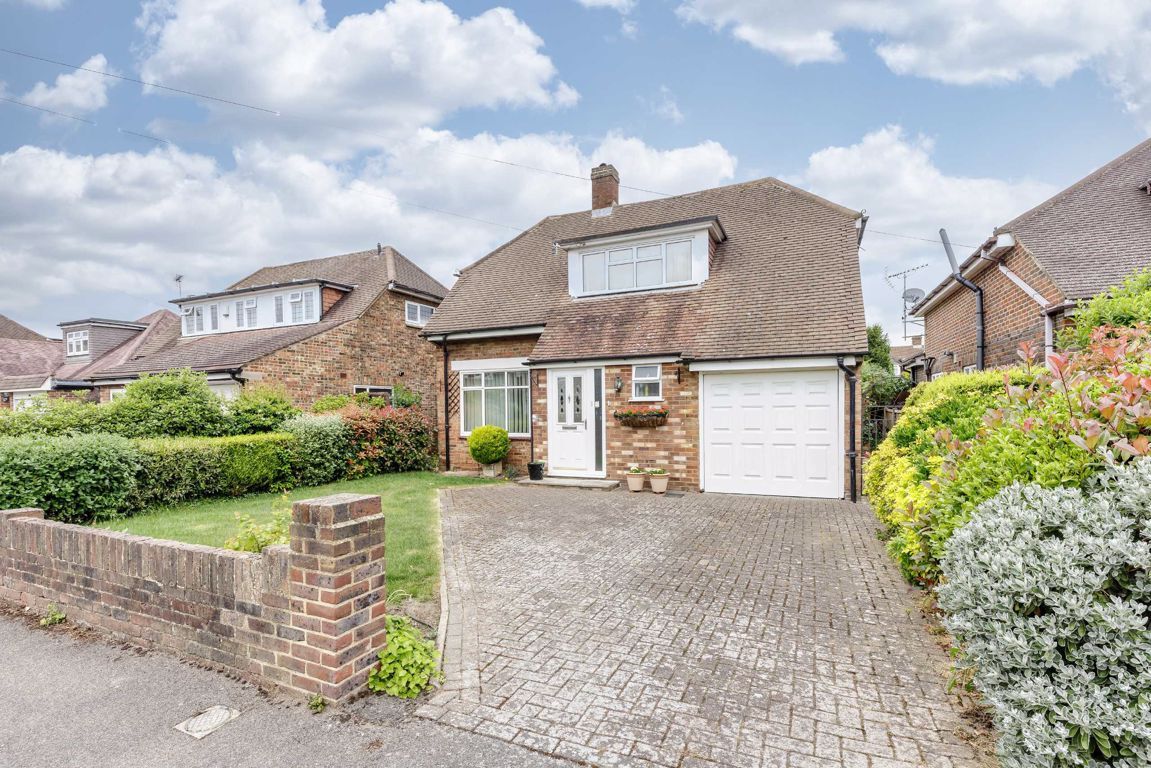 3 bed detached house for sale in Maryland Way, SunburyOnThames TW16